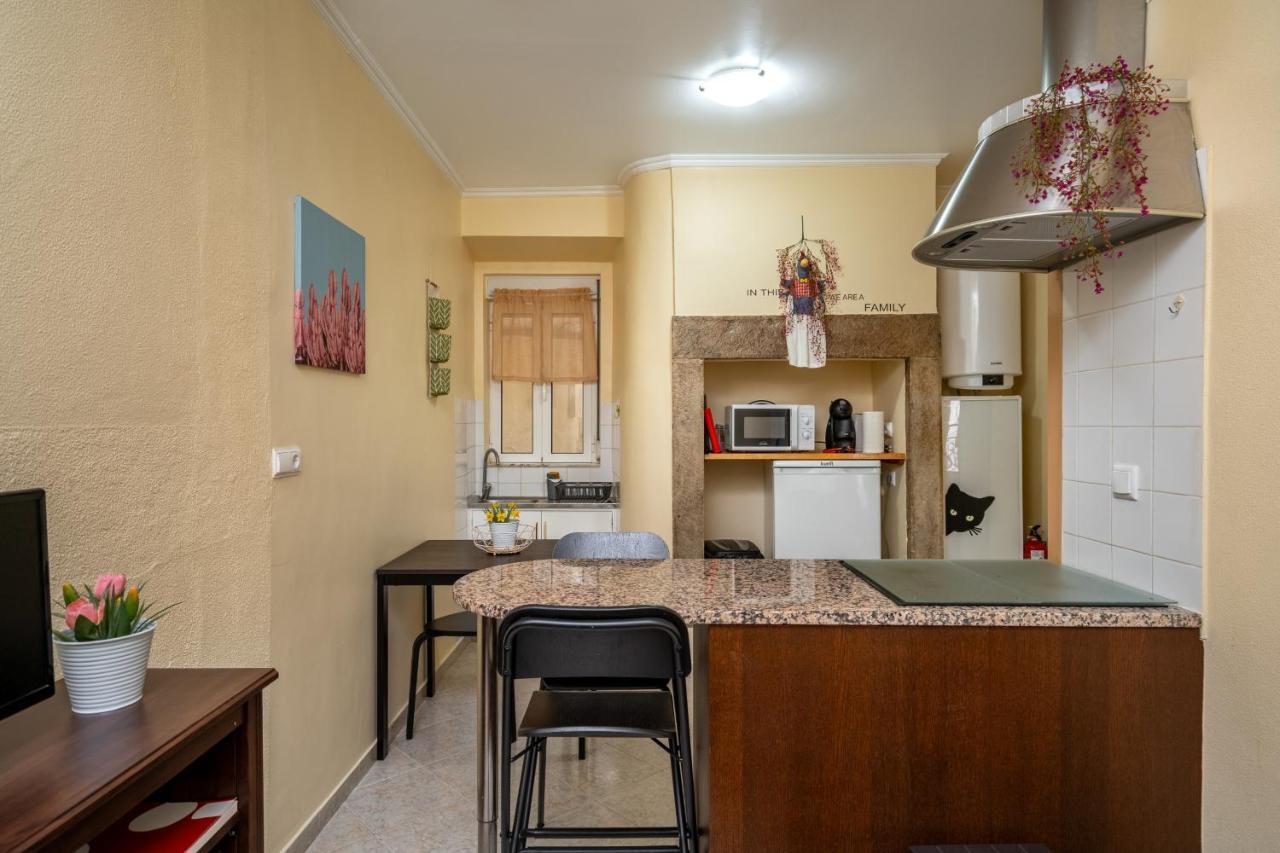 Cozy One Bedroom Apt In Historic Location - Carmo Lisboa Εξωτερικό φωτογραφία