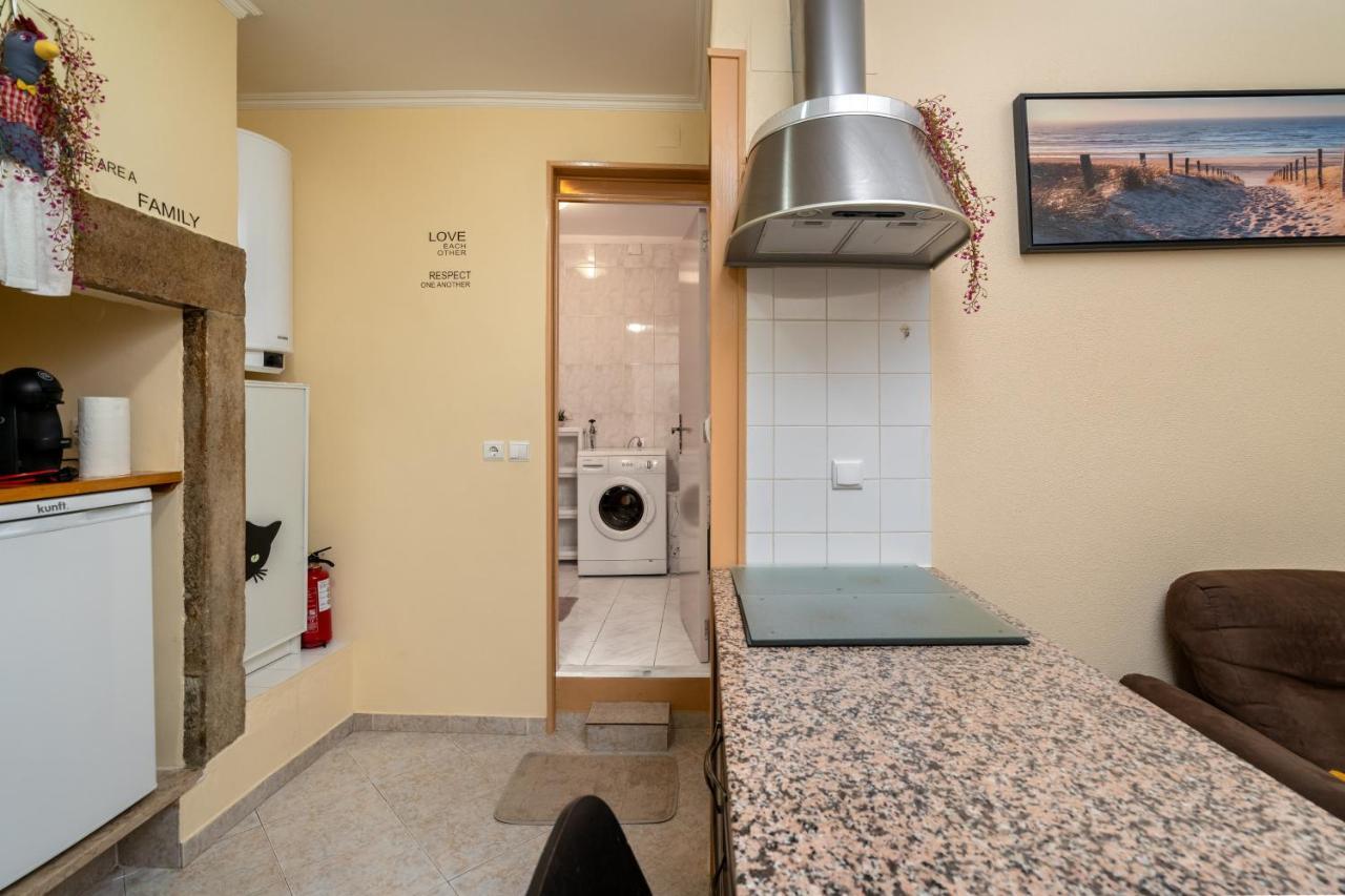 Cozy One Bedroom Apt In Historic Location - Carmo Lisboa Εξωτερικό φωτογραφία